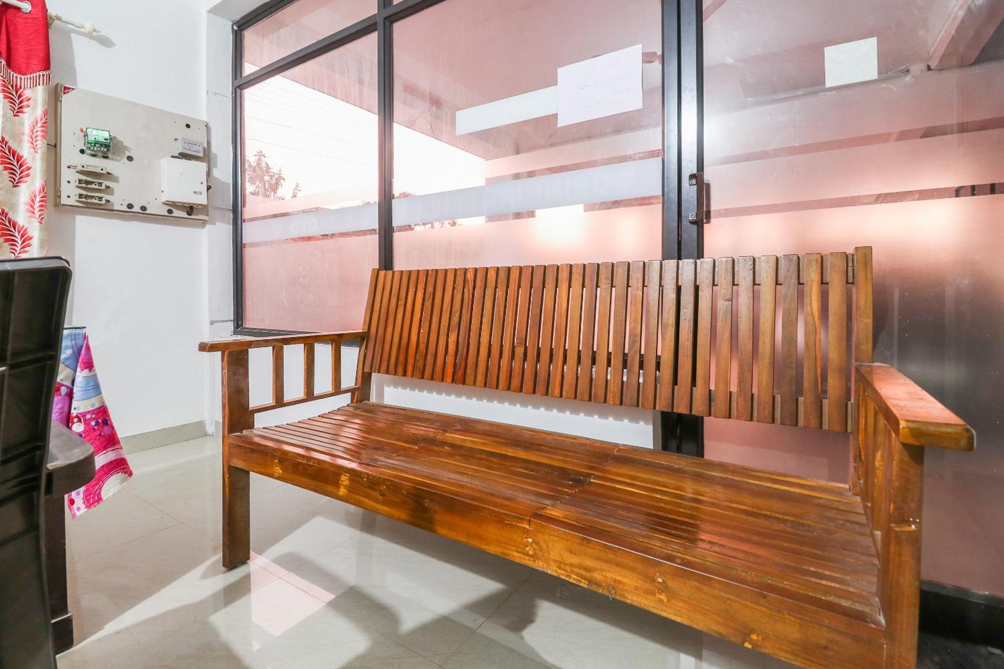 Spot On Rohini Inn Kadampuzha Kottakkal Extérieur photo