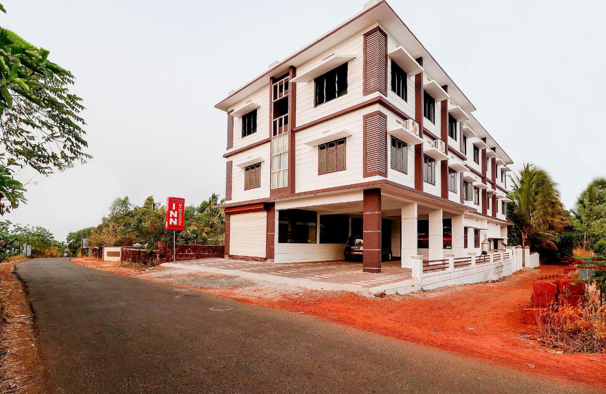 Spot On Rohini Inn Kadampuzha Kottakkal Extérieur photo