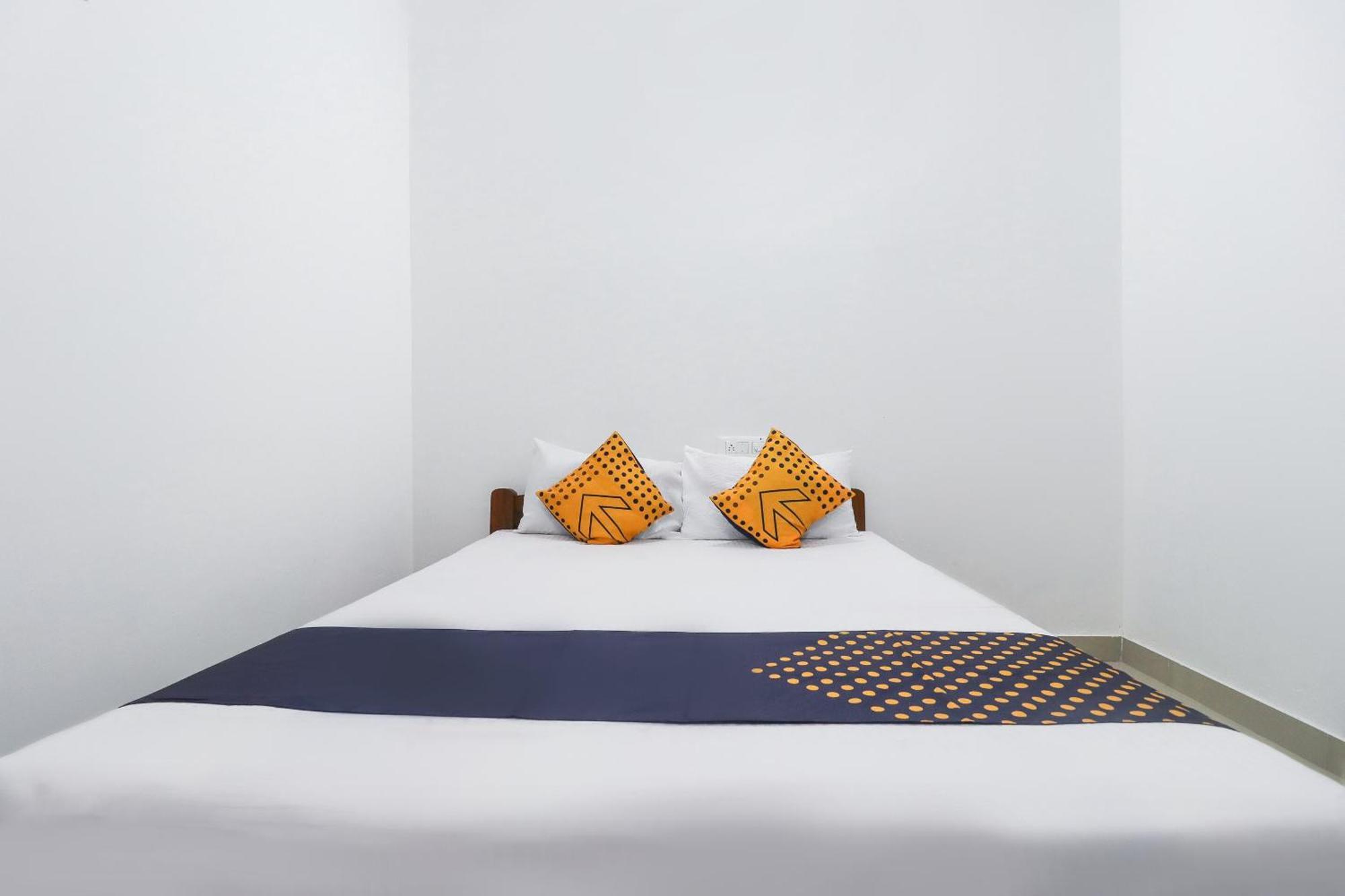 Spot On Rohini Inn Kadampuzha Kottakkal Extérieur photo
